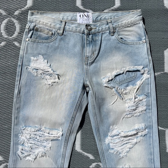 One Teaspoon Awesome Baggies Low Waist Relaxed Tapered Distressed Jeans - Picture 3 of 16